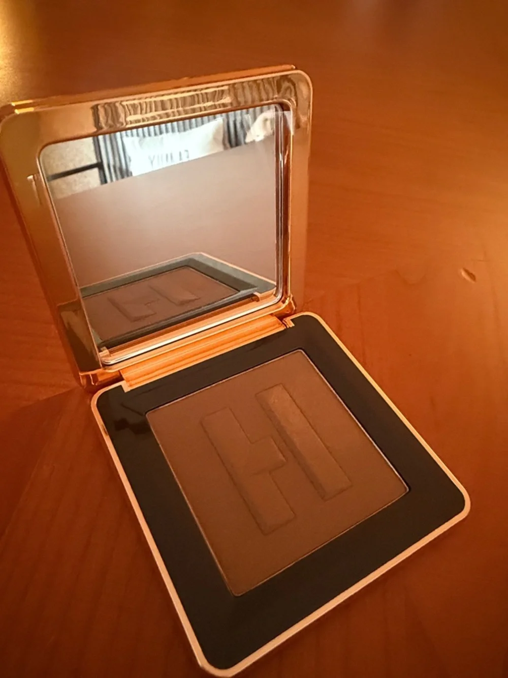 Haus Lab power sculpt velvet bronzer